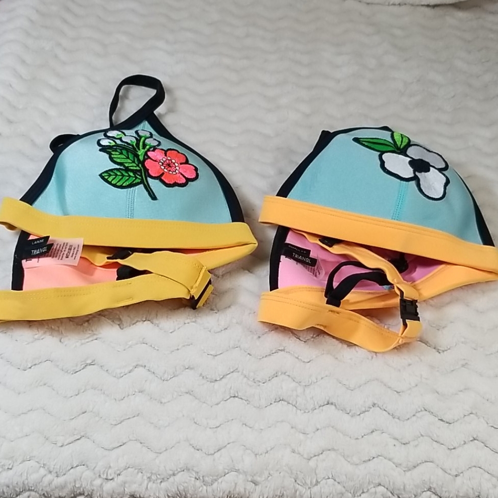 48T Triangl light blue flower bikini top - Picture 6 of 8